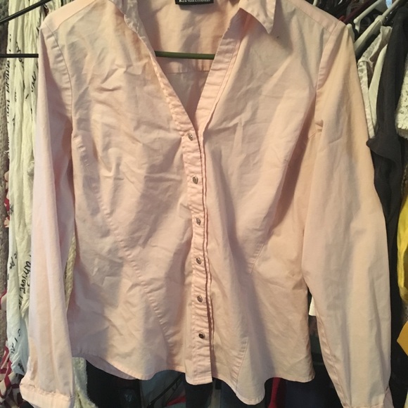 Tops - Picture 4 of 8